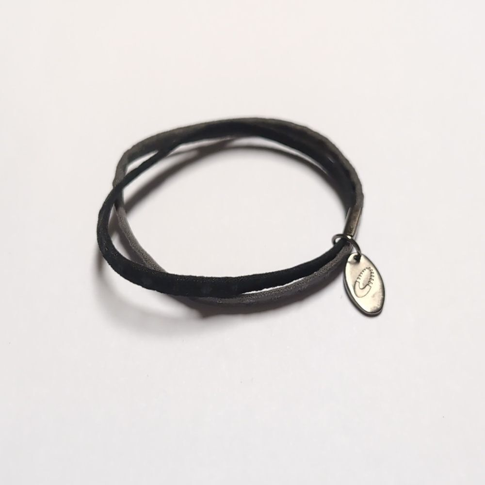 92 Black‎ and Gray Dotted Stretch Band Bracelets